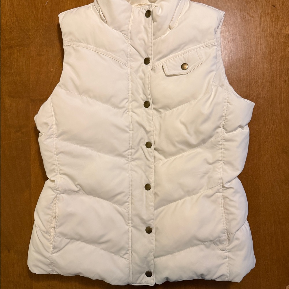 Banana Republic White Puffer Vest